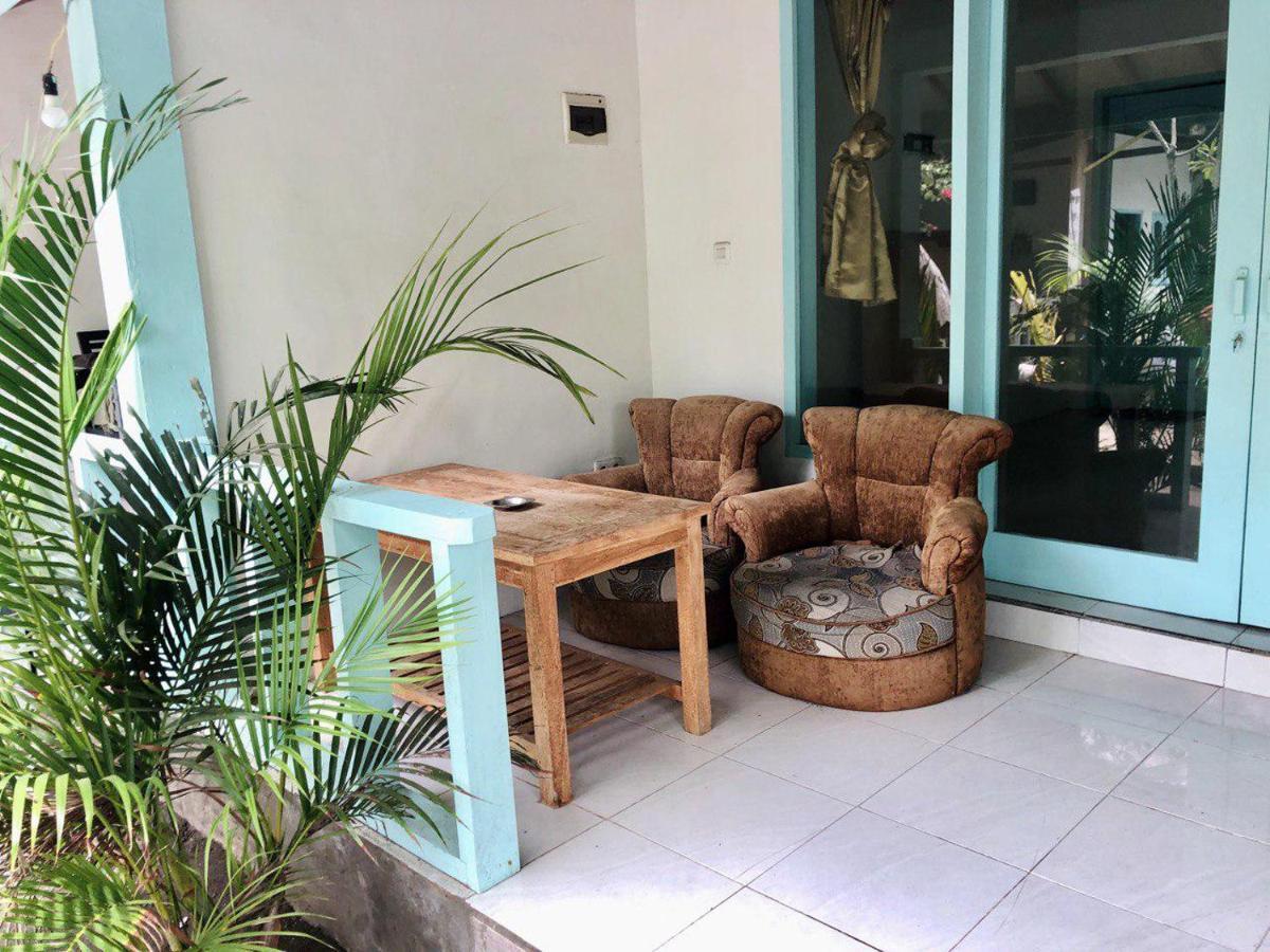 Indigenous Bungalow Gili Trawangan Buitenkant foto