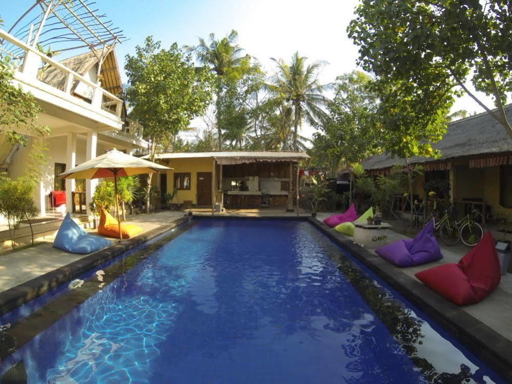 Indigenous Bungalow Gili Trawangan Buitenkant foto